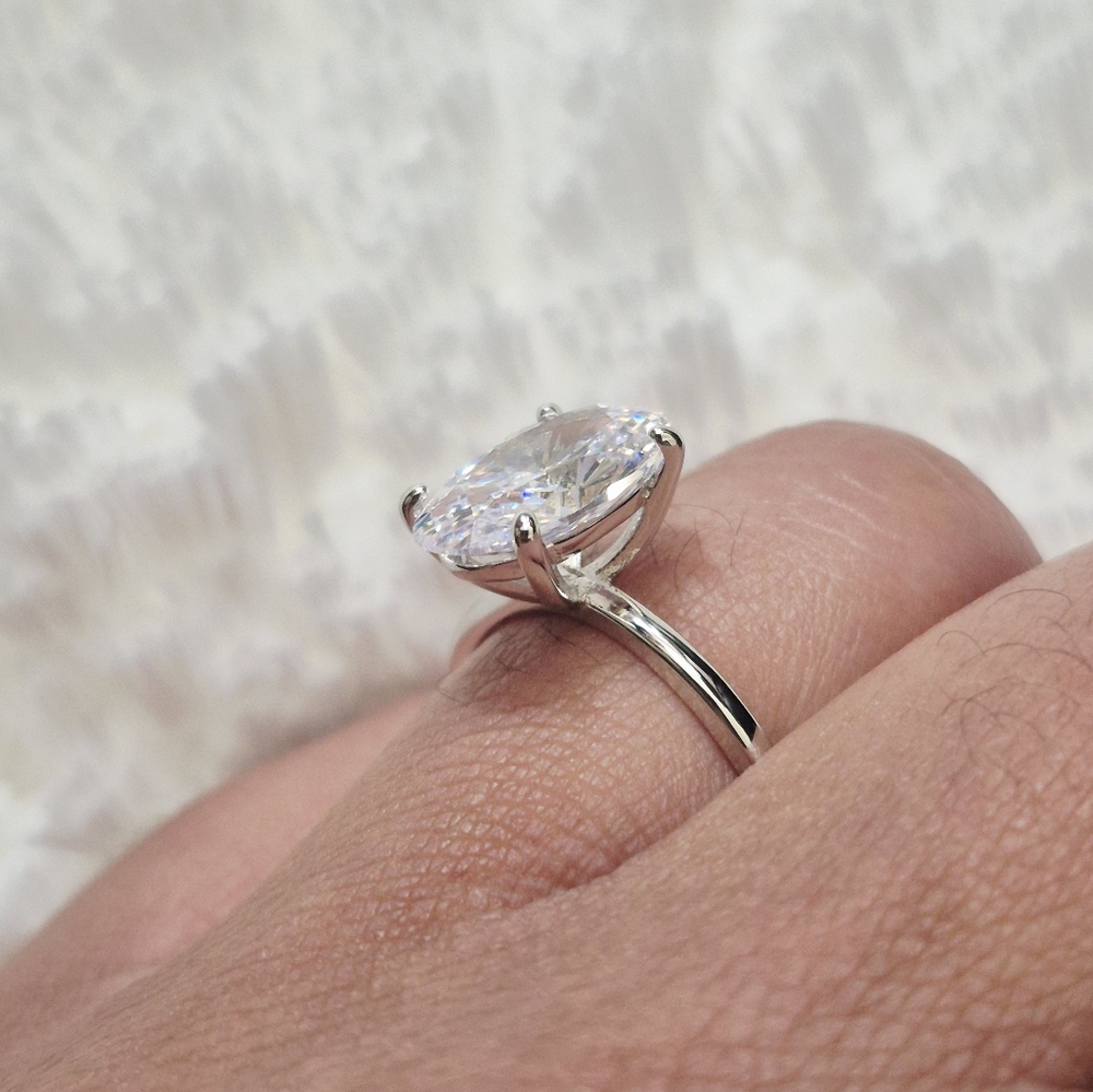 925 Sterling Silver Oval Engagement Ring - Picture 7 of 8